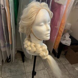 Elsa Frozen Wig